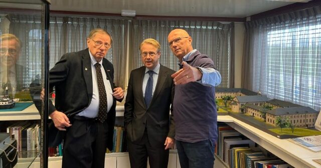 Minister van I en W bezoekt KSCC tijdens Dag van de Binnenvaart